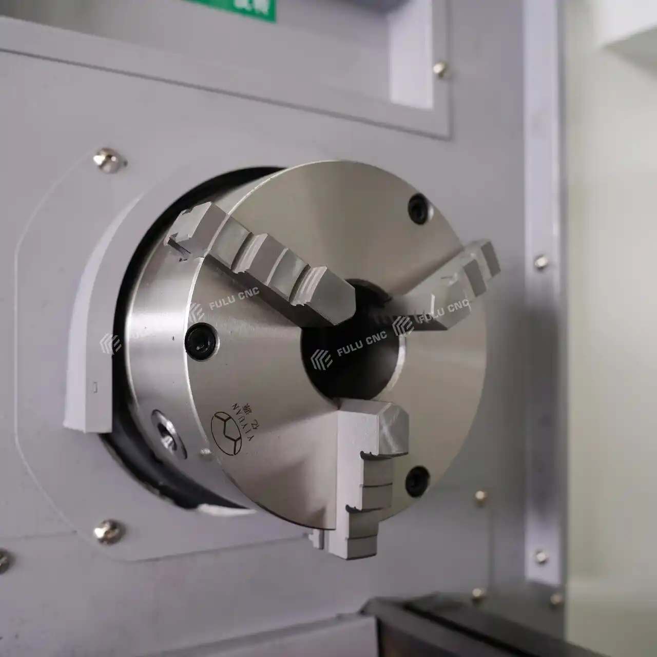 flat bed cnc lathe three jaw chuck