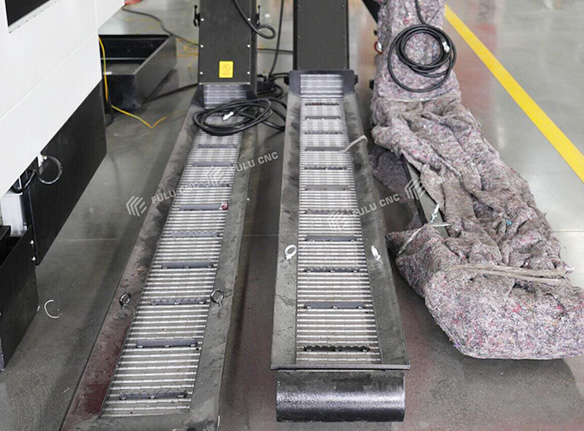 slant bed cnc lathe chain chip conveyor
