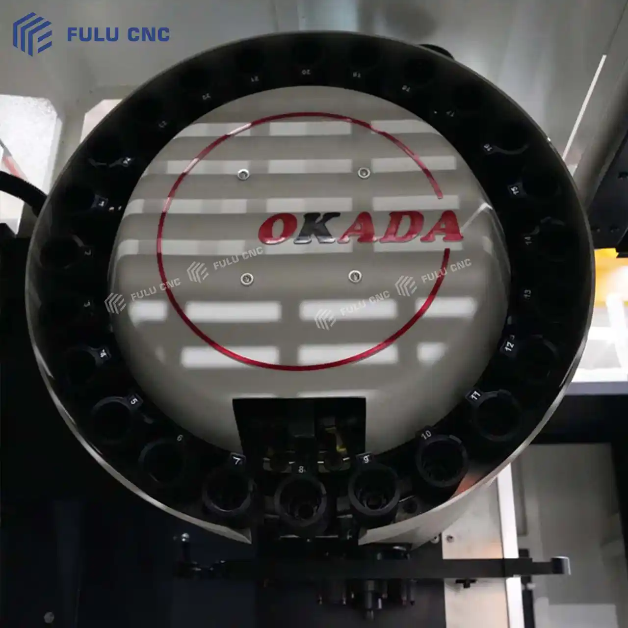 vertical machining center disc tool magazine